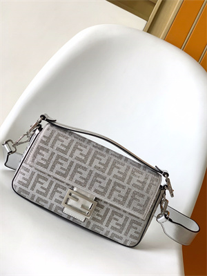Fen.di BAGUETTE Silver Leather Bag With Crystal FF Motif