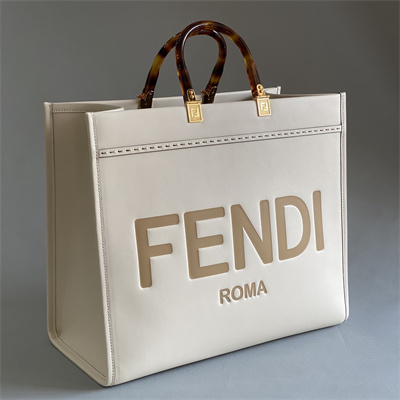 Fen.di SUNSHINE Large White Leather Shopper