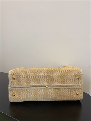 Fen.di SUNSHINE Medium Natural Straw Shopper