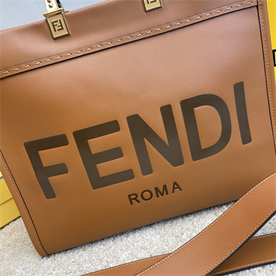 Fen.di SUNSHINE Medium Brown Leather Shopper
