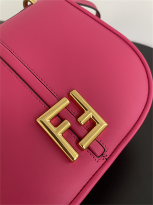 Fen.di C’mon Medium Fuchsia Leather Bag