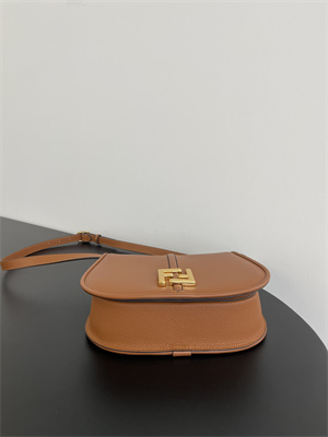 Fen.di C’mon Medium Brown Leather Bag