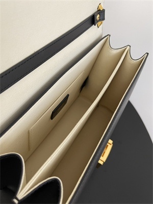 Fen.di KAN U Brown Leather Bag