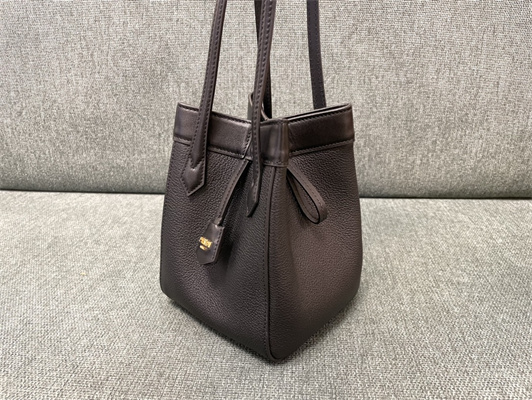Fen.di ORIGAMI Mini Black Leather Bag That Can be Transformed