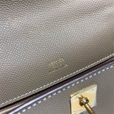 Kelly Pochette Bag Epsom Leather Gold/Silver hardware In Etoupe Color HS