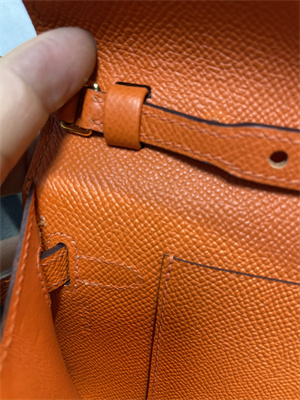 Kelly Classique To Go wallet Epsom Leather Gold Tone Metal In Orange Color HS