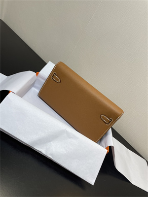 Kelly Classique To Go wallet Epsom Leather Gold Tone Metal In Gold Color HS