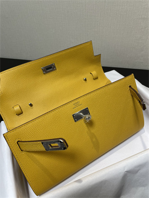 Kelly Classique To Go wallet Epsom Leather Silver Tone Metal In Jaune de Naples Color HS