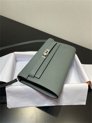 Kelly Classique To Go wallet Epsom Leather Silver Tone Metal In Vert Amande Color HS