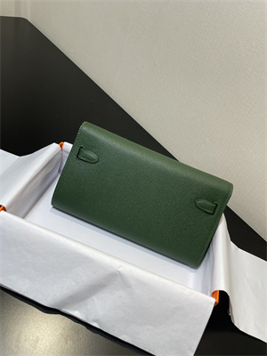 Kelly Classique To Go wallet Epsom Leather Silver Tone Metal In Vert Anglais Color HS