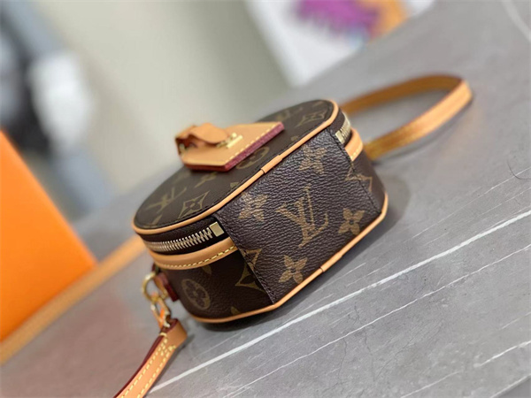 L.V Mini Boîte Chapeau Monogram Canvas M44699