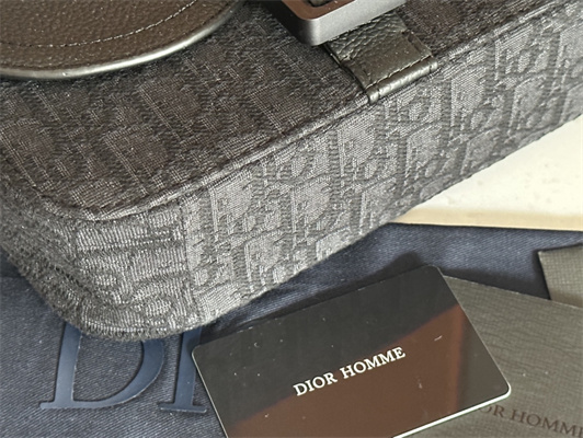 Di.or Small Saddle Messenger Bag With Flap Black Oblique Jacquard With Grained Calfskin