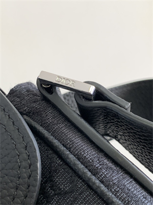 Di.or Small Saddle Messenger Bag With Flap Black Oblique Jacquard With Grained Calfskin2