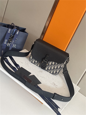 Di.or Small Saddle Messenger Bag With Flap Beige and Black Oblique Jacquard With Black Grained Calfskin