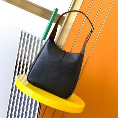 Y.S.L LE 5 A 7 Supple SMALL HOBO BAG In Black Leather