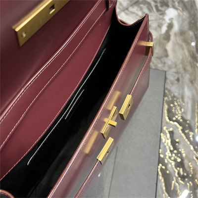 Y.S.L MANHATTAN Shoulder Bag In BOX Saint Laurent Burgundy Color