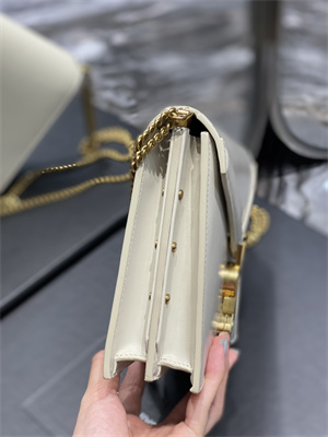 Y.S.L CASSANDRA CHAIN BAG IN BOX SAINT LAUREN Gold Tone Metal White Color