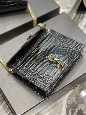 Y.S.L CASSANDRA CHAIN BAG IN CROCODILE EMBOSSED LEATHER Gold Tone Metal Black Color