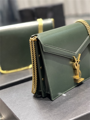 Y.S.L CASSANDRA CHAIN BAG IN BOX SAINT LAUREN Gold Tone Metal Green Color