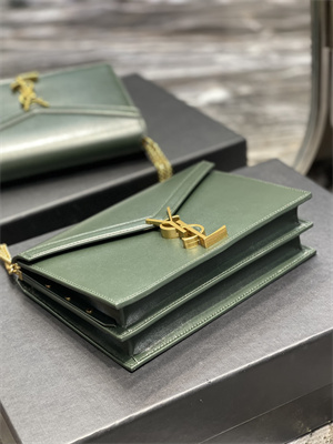 Y.S.L CASSANDRA CHAIN BAG IN BOX SAINT LAUREN Gold Tone Metal Green Color