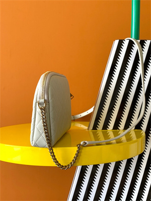 Y.S.L GABBY ZIPPED POUCH IN QUILTED LAMBSKIN White Color Gold Tone Metal