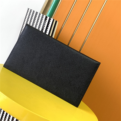 Y.S.L UPTOWN POUCH IN GRAIN DE POUDRE EMBOSSED LEATHER Black Color Silver Tone Metal