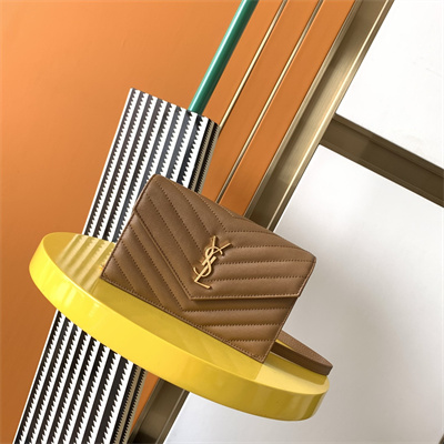 Y.S.L CASSANDRA ENVELOPE CHAIN WALLET IN GRAIN DEPOUDRE LEATHER Brown Color Gold Tone Metal