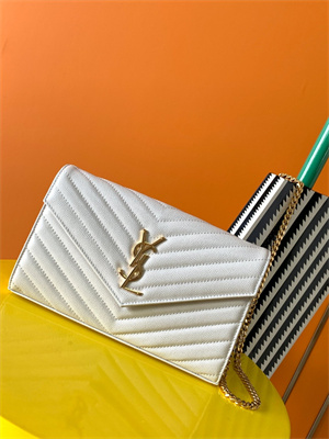 Y.S.L CLASSIC CASSANDRA CHAIN WALLET IN GRAIN DEPOUDRE LEATHER White Color Gold Tone Metal