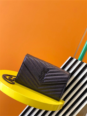 Y.S.L CLASSIC CASSANDRA CHAIN WALLET IN GRAIN DEPOUDRE LEATHER Black Color Black Tone Metal