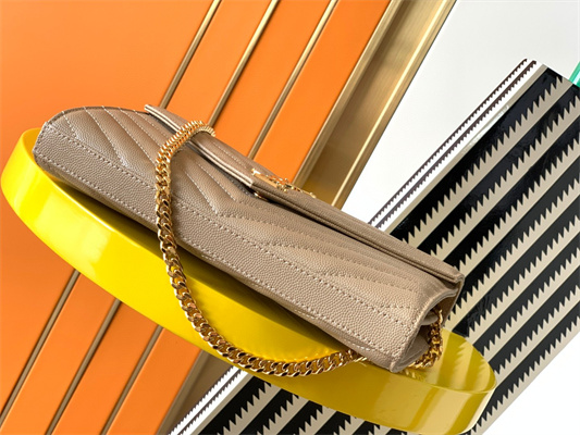 Y.S.L CLASSIC CASSANDRA CHAIN WALLET IN GRAIN DEPOUDRE LEATHER Beige Color Gold Tone Metal