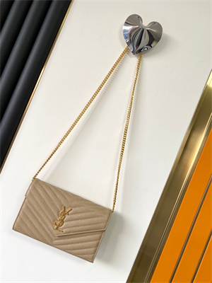 Y.S.L CLASSIC CASSANDRA CHAIN WALLET IN GRAIN DEPOUDRE LEATHER Beige Color Gold Tone Metal