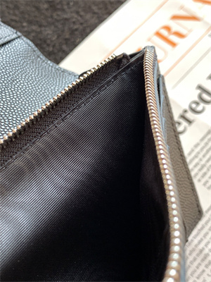 Y.S.L CONTINENTAL WALLET IN GRAIN DE POUDRE LEATHER Black Color