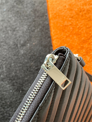 Y.S.L CASSANDRA MATELASS?? TABLET POUCH IN QUILTED LEATHER Black Color Silver Tone Metal