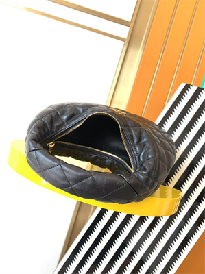 YSL ICARINO In Quilted Nappa Lambskin Black