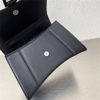 Women’s Hourglass Small Handbag Grained Calfskin In Black