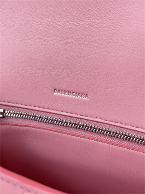 Women’s Hourglass Small Handbag Crocodile Embossed In Gradient Pink