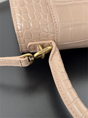 Women’s Hourglass Small Handbag Crocodile Embossed In Nude Pink