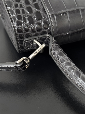 Women’s Hourglass Small Handbag Crocodile Embossed In Smoky Grey