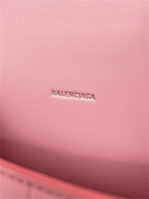 Women’s Hourglass XS Handbag Crocodile Embossed In Gradient Pink-Silver