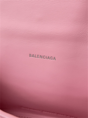 Women’s Hourglass XS Handbag Crocodile Embossed In Peach Pink-Silver