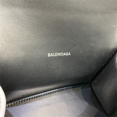 Women’s Hourglass XS Handbag Crocodile Embossed In Silver