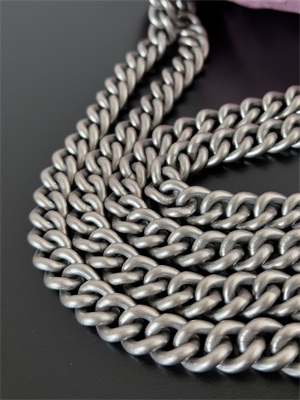 Women’s CRUSH Small Chain Bag Quilted In Pink Crushed Calfskin