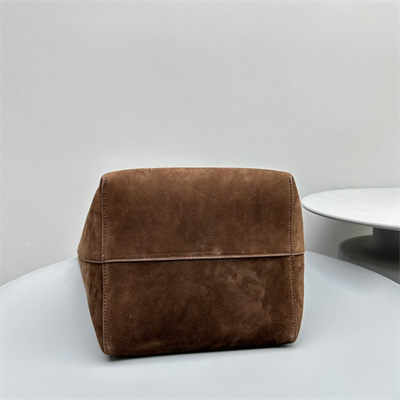 The Row Park N/S Large Tote Bag Dk Brown Suede