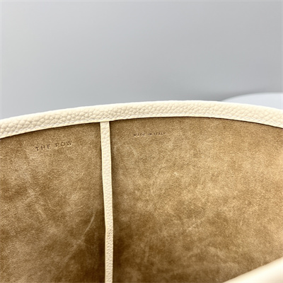 The Row Park N/S Medium Tote Bag Grained Calfskin White color