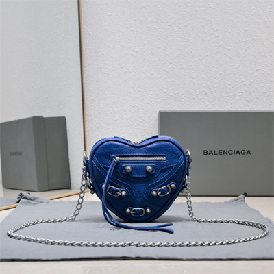 Women’s Le Cagole Heart Mini Bag In Arena Lambskin Blue Color