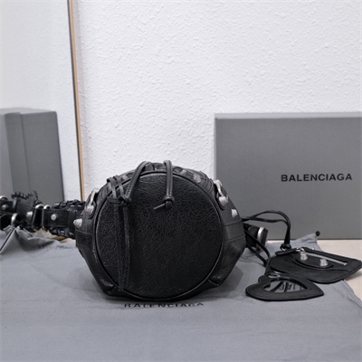 Women’s Le Cagole XS Bucket Bag In Arena Lambskin Black Color