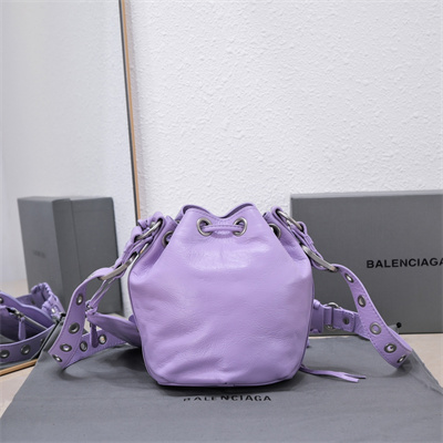 Women’s Le Cagole XS Bucket Bag In Arena Lambskin Purple Color