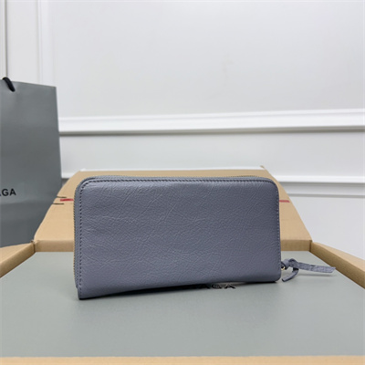 Le Cagole Continental Zippy Wallet In Arena Lambskin Lt Grey Color