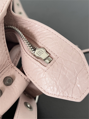 Women’s NEO Cagole XS Handbag In Arena Lambskin Ice Pink Color