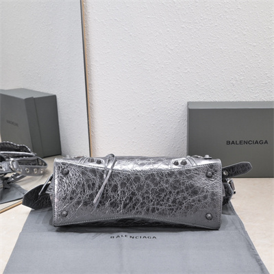 Women’s NEO Cagole City Small Handbag In Metallized Arena Lambskin Aged Silver Color